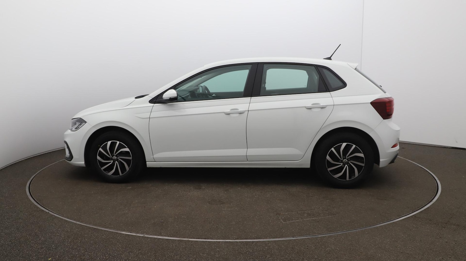 Used Volkswagen Polo 2024 for sale - 76538297: Photo 63
