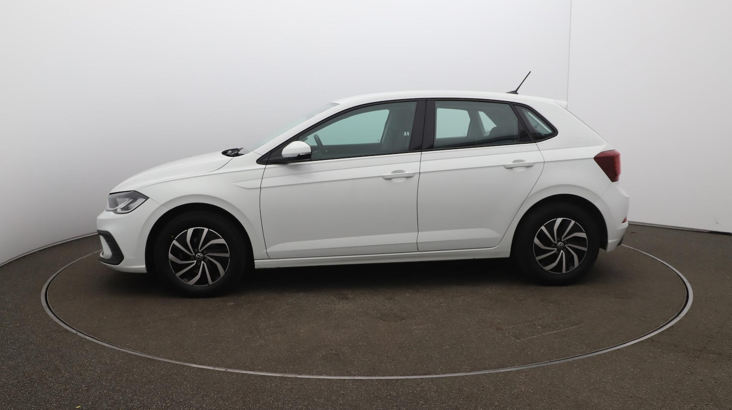 Used Volkswagen Polo 2024 for sale - 76538297: Photo 64