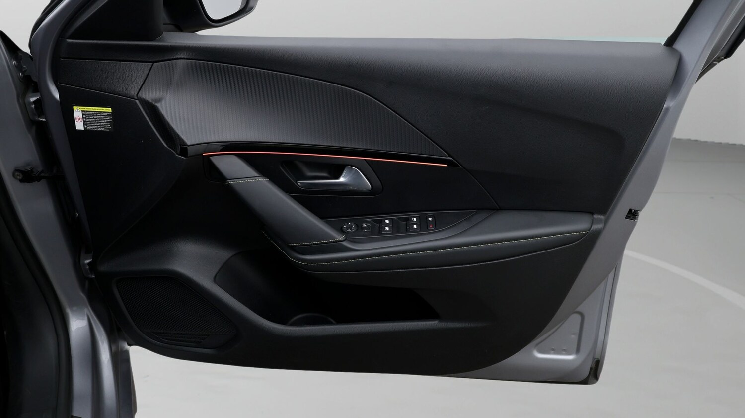 Used Peugeot 208 2023 for sale - 77536312: Photo 15