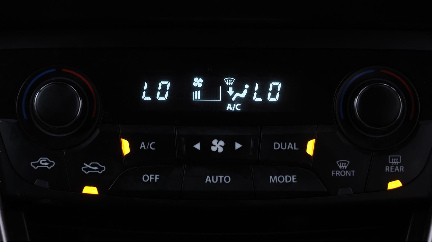 Used Suzuki SX4 S-Cross 2023 for sale - 77656659: Photo 12