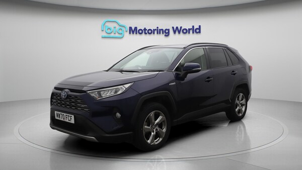 Used Toyota RAV4 2020 for sale - 76294595: Photo 4