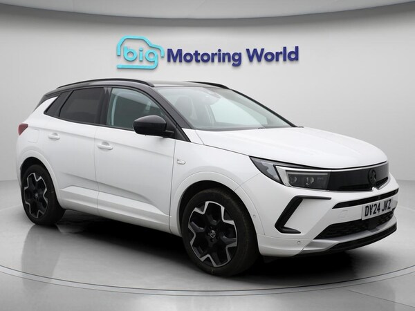 Used Vauxhall Grandland 2024 for sale - 75402422: Photo 1