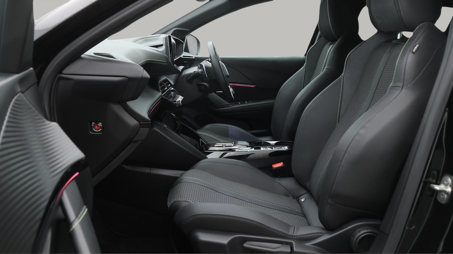 Used Peugeot 208 2023 for sale - 76349702: Photo 15
