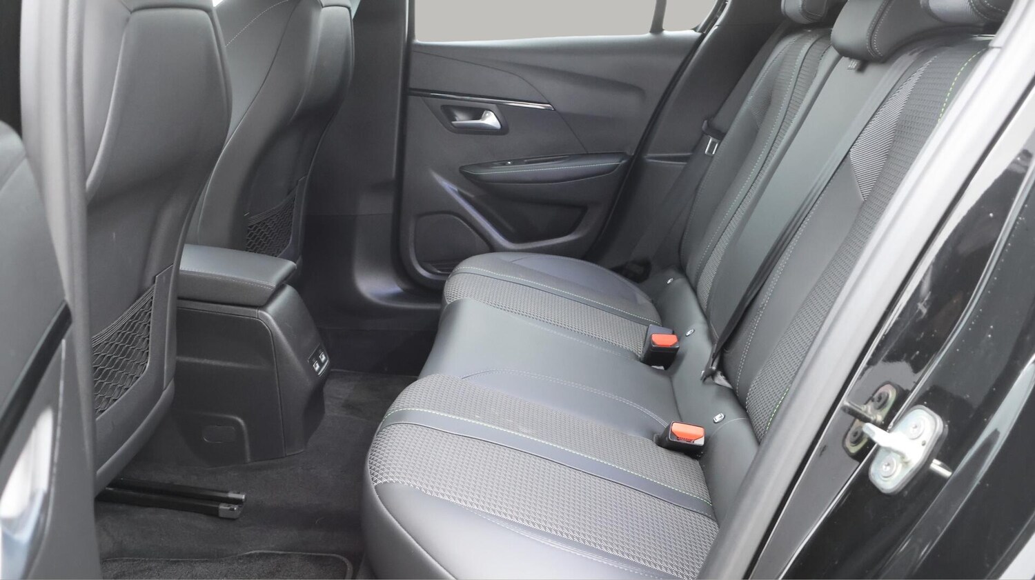Used Peugeot 208 2023 for sale - 76349702: Photo 17