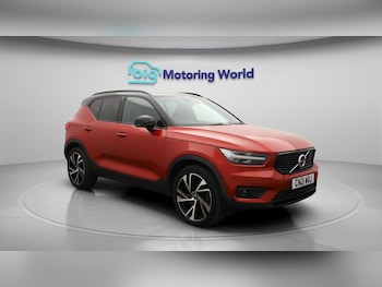 Used Volvo XC40 2021 for sale - 76084134: Photo 2