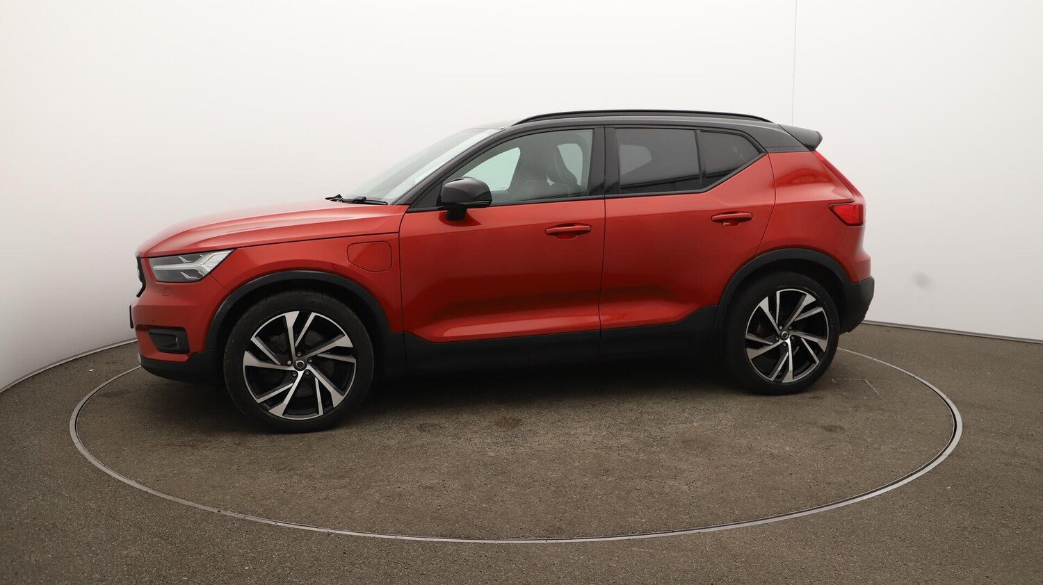 Used Volvo XC40 2021 for sale - 76084134: Photo 66