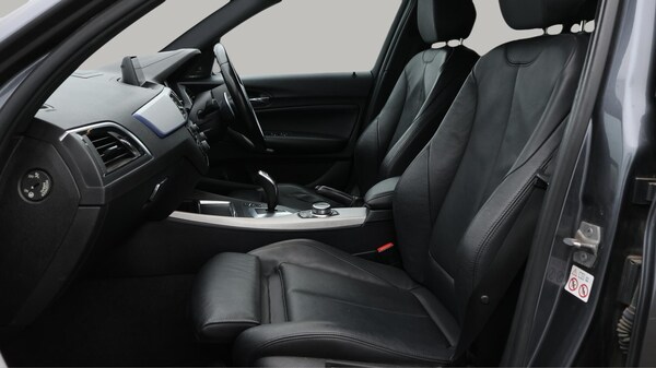Used BMW 1 Series 2018 for sale - 76314715: Photo 15