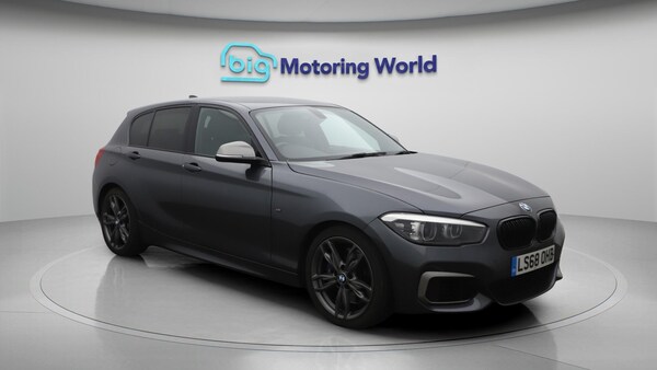 Used BMW 1 Series 2018 for sale - 76314715: Photo 2