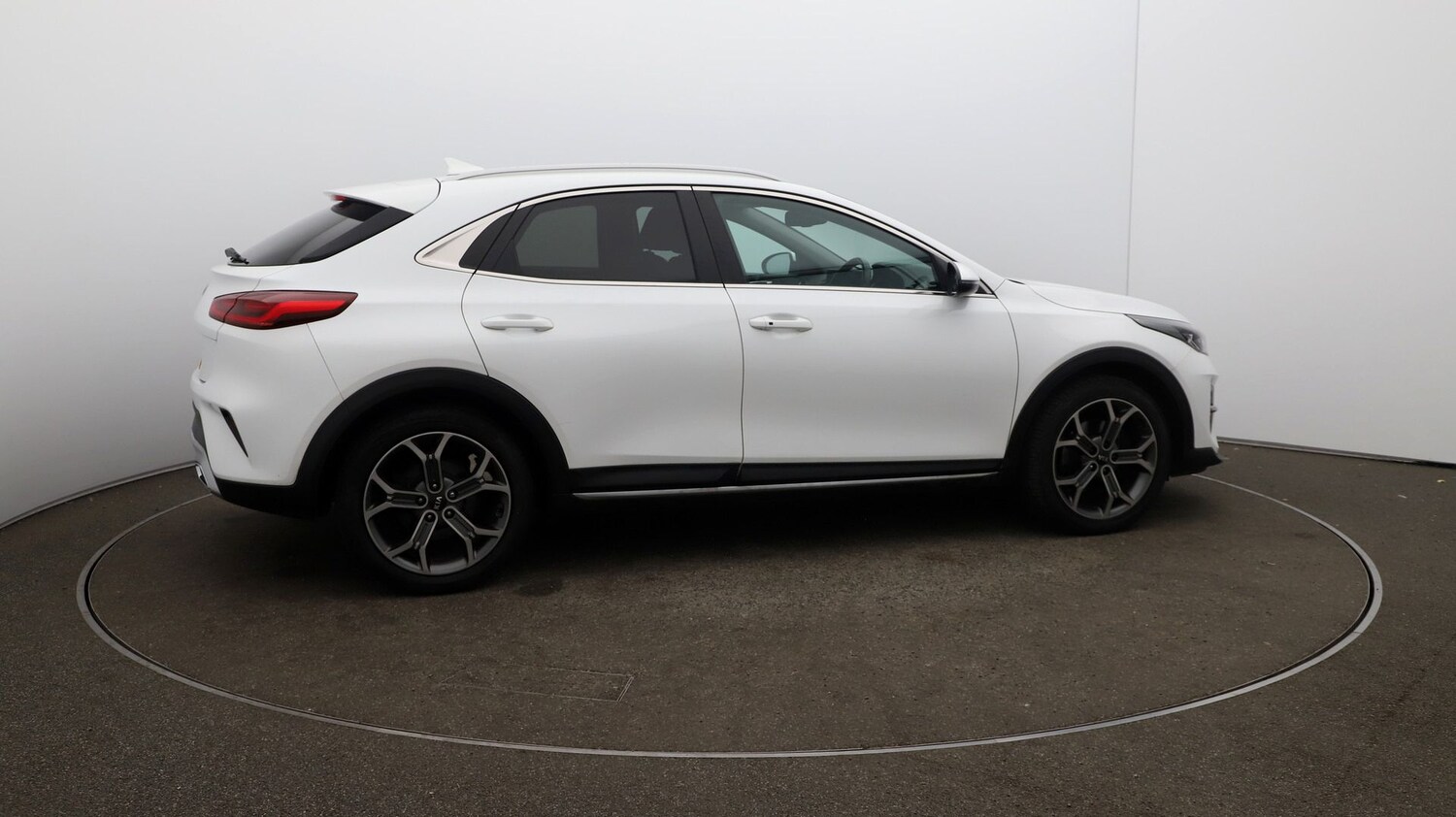 Used Kia XCeed for sale - 76809993: Photo 42