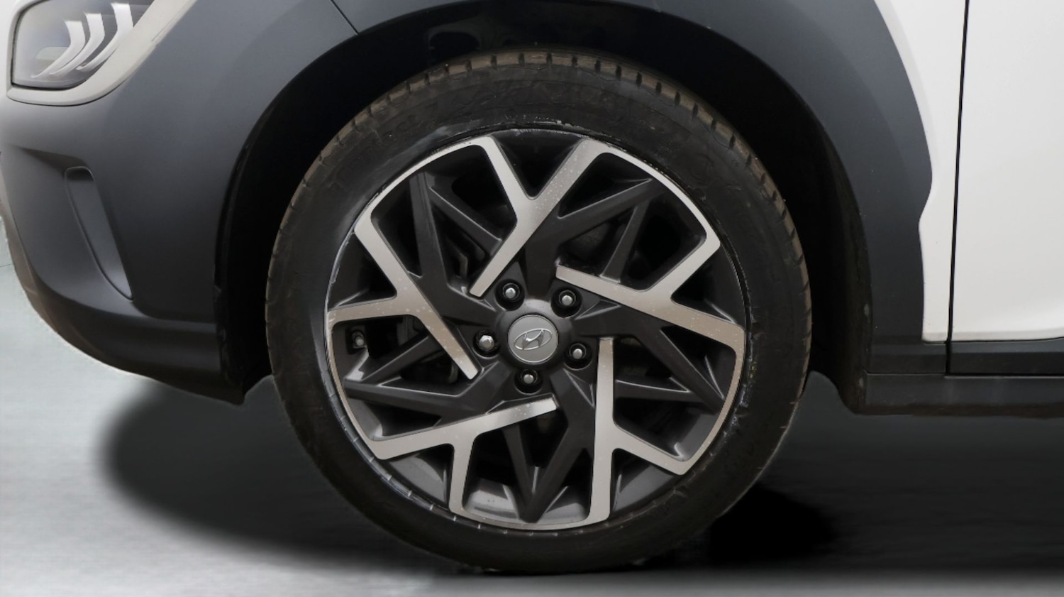 Used Hyundai KONA 2023 for sale - 77452834: Photo 18