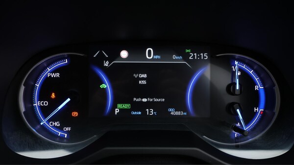 Used Toyota RAV4 2019 for sale - 76294562: Photo 11