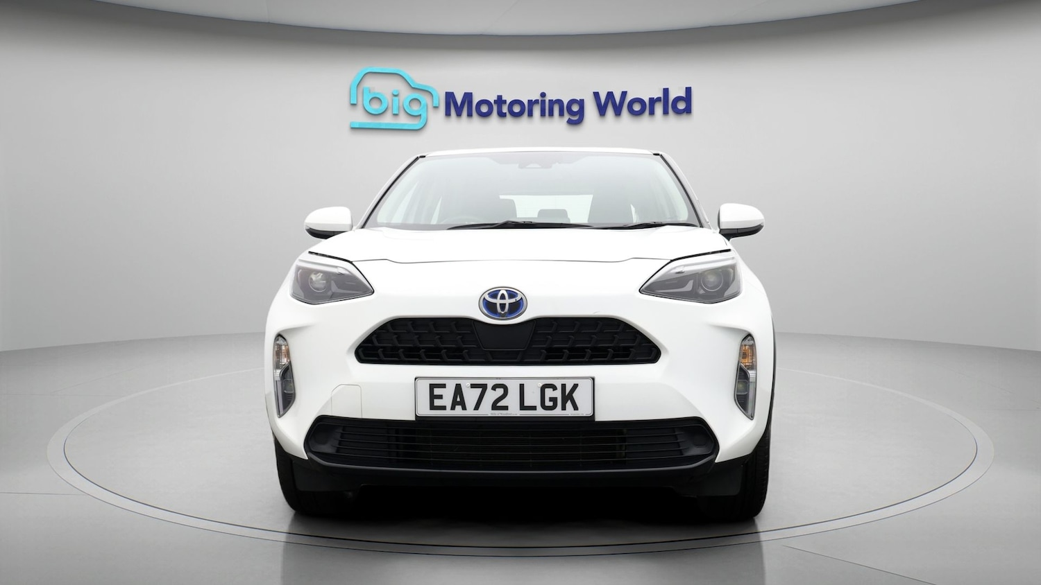 Used Toyota Yaris Cross 2022 for sale - 77707515: Photo 2