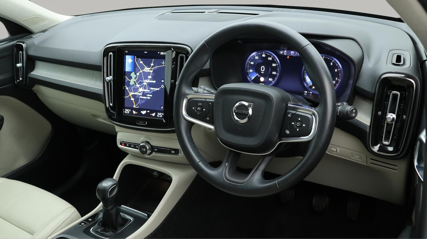 Used Volvo XC40 2022 for sale - 76059815: Photo 10