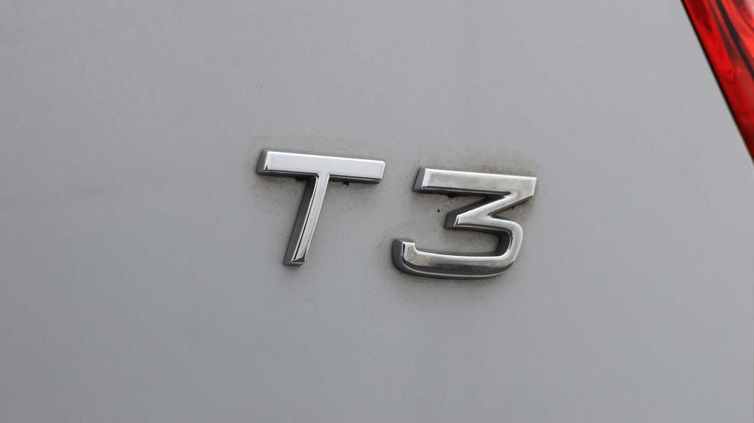 Used Volvo XC40 2022 for sale - 76059815: Photo 23