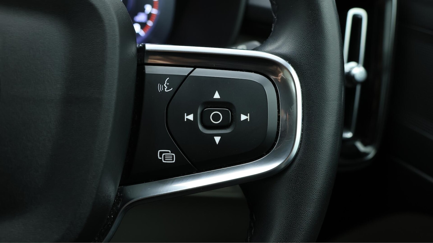 Used Volvo XC40 2022 for sale - 76059815: Photo 26