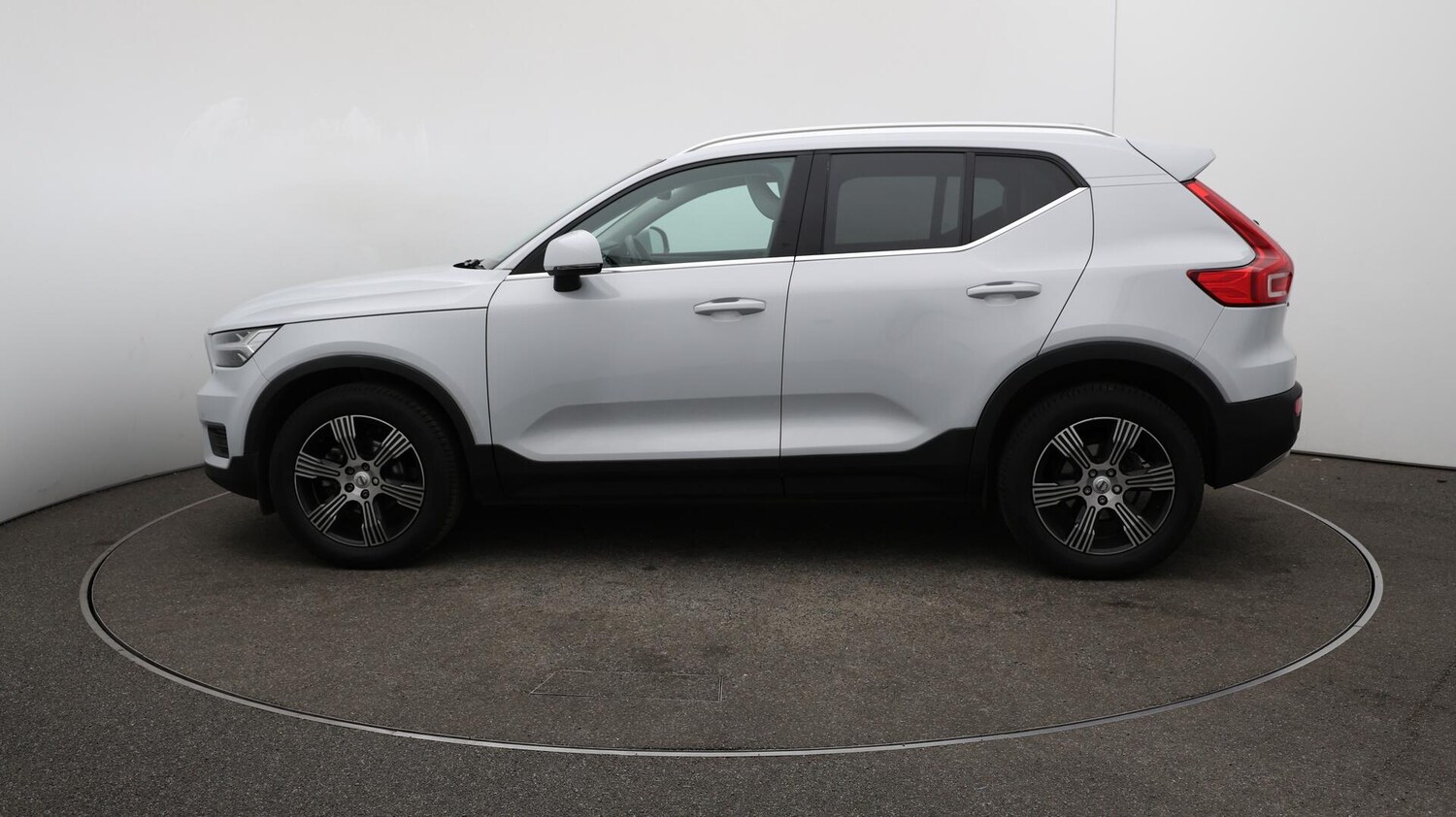 Used Volvo XC40 2022 for sale - 76059815: Photo 65