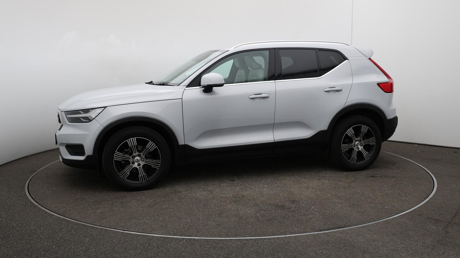 Used Volvo XC40 2022 for sale - 76059815: Photo 67