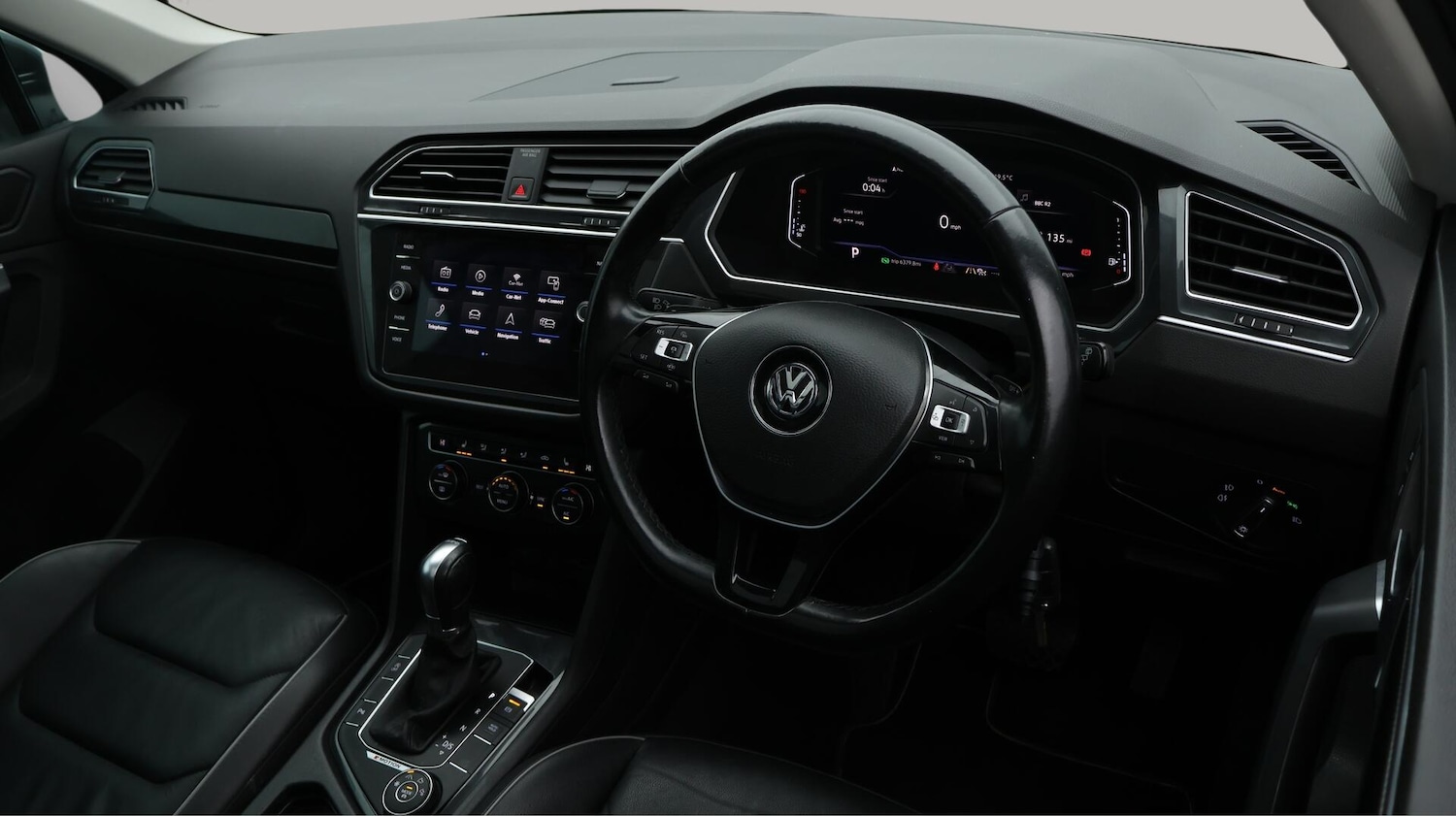 Used Volkswagen Tiguan 2019 for sale - 76522401: Photo 10