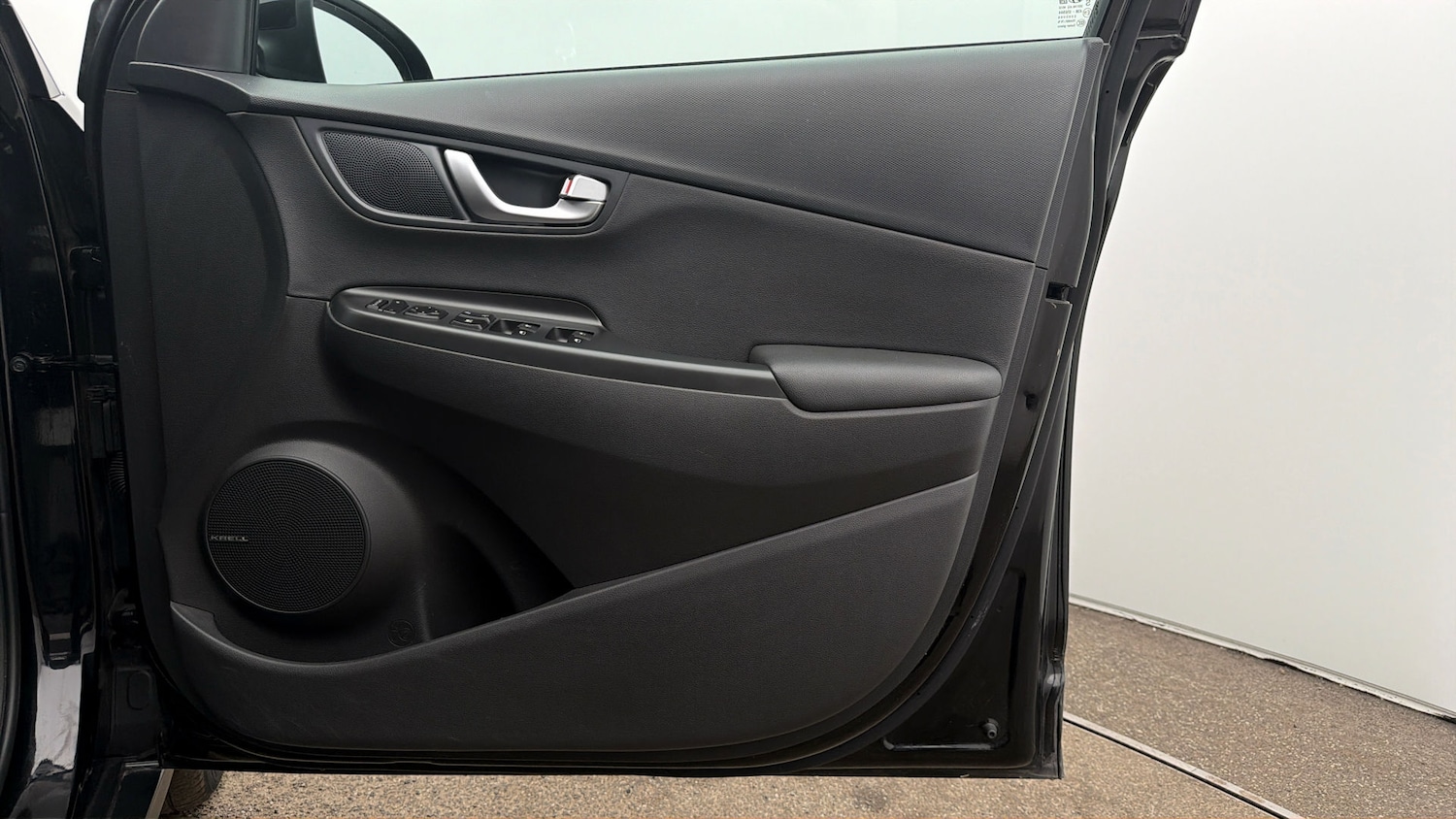 Used Hyundai KONA 2023 for sale - 78133679: Photo 14