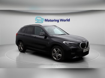Used BMW X1 2022 for sale - 77031053: Photo