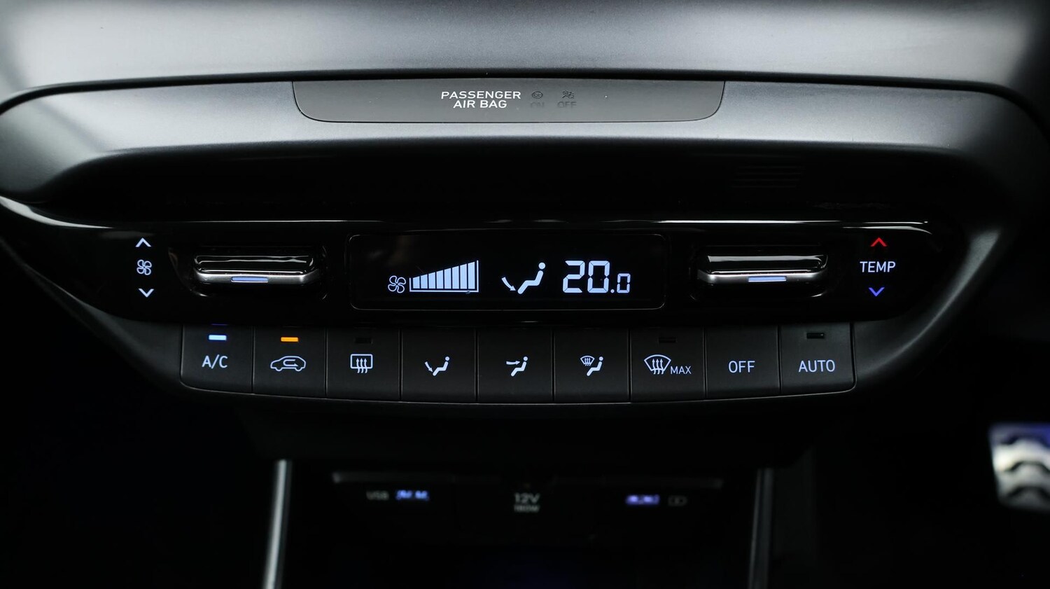 Used Hyundai BAYON 2023 for sale - 77678973: Photo 12