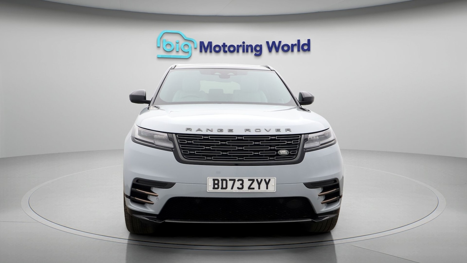 Used Land Rover Range Rover Velar 2023 for sale - 77744228: Photo 2