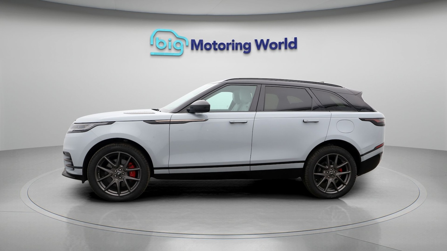 Used Land Rover Range Rover Velar 2023 for sale - 77744228: Photo 4