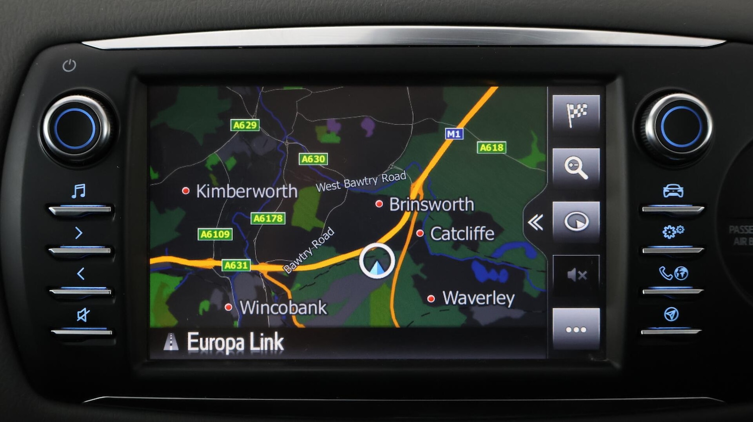 Used Toyota Yaris 2018 for sale - 76585380: Photo 12