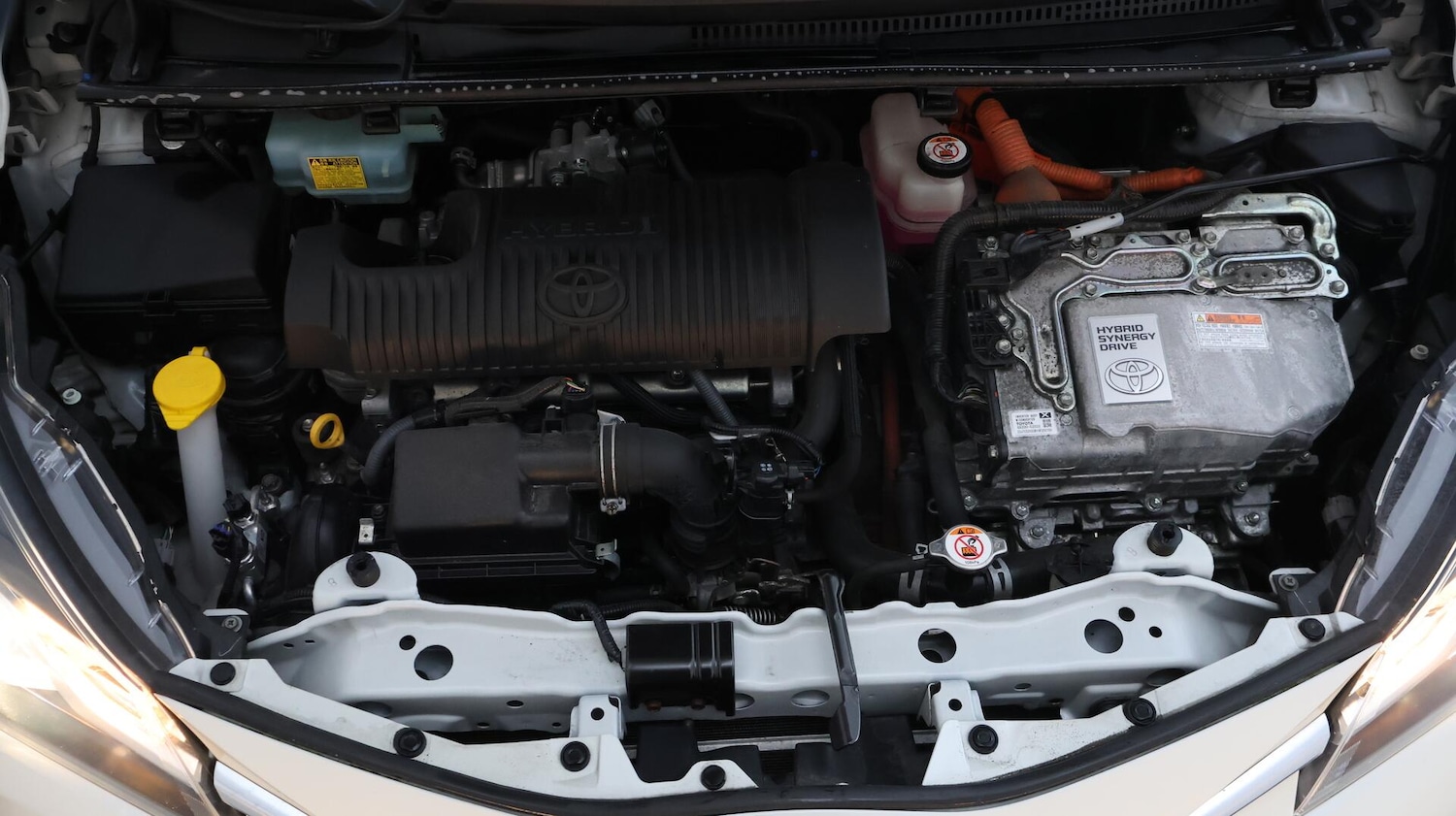 Used Toyota Yaris 2018 for sale - 76585380: Photo 20