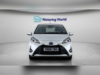 Used Toyota Yaris 2018 for sale - 76585380: Photo