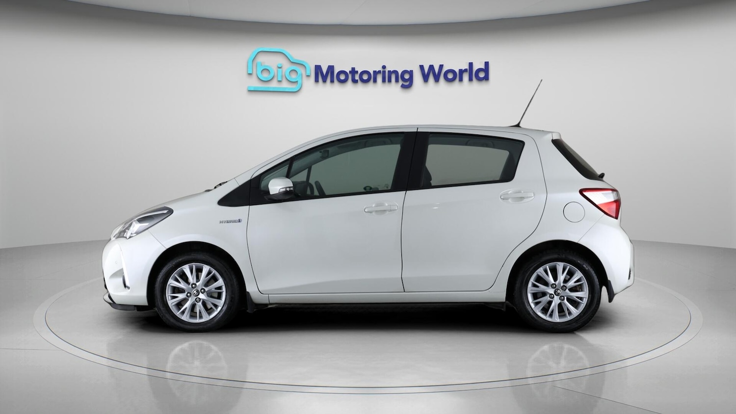 Used Toyota Yaris 2018 for sale - 76585380: Photo 5