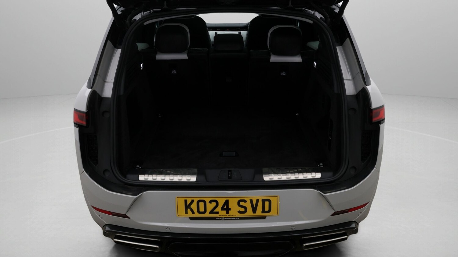 Used Land Rover Range Rover Sport 2024 for sale - 77743488: Photo 17