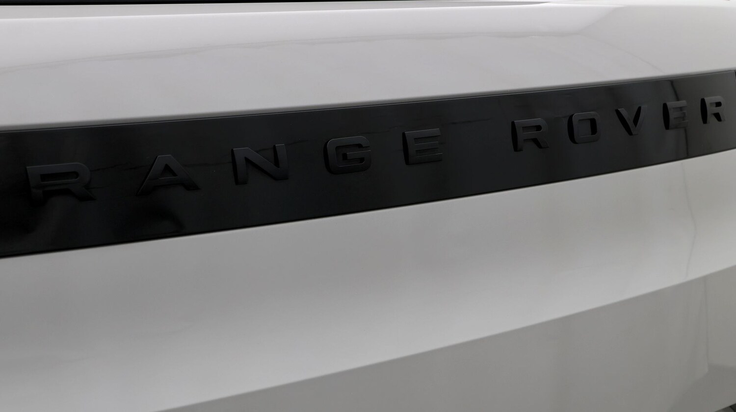 Used Land Rover Range Rover Sport 2024 for sale - 77743488: Photo 22