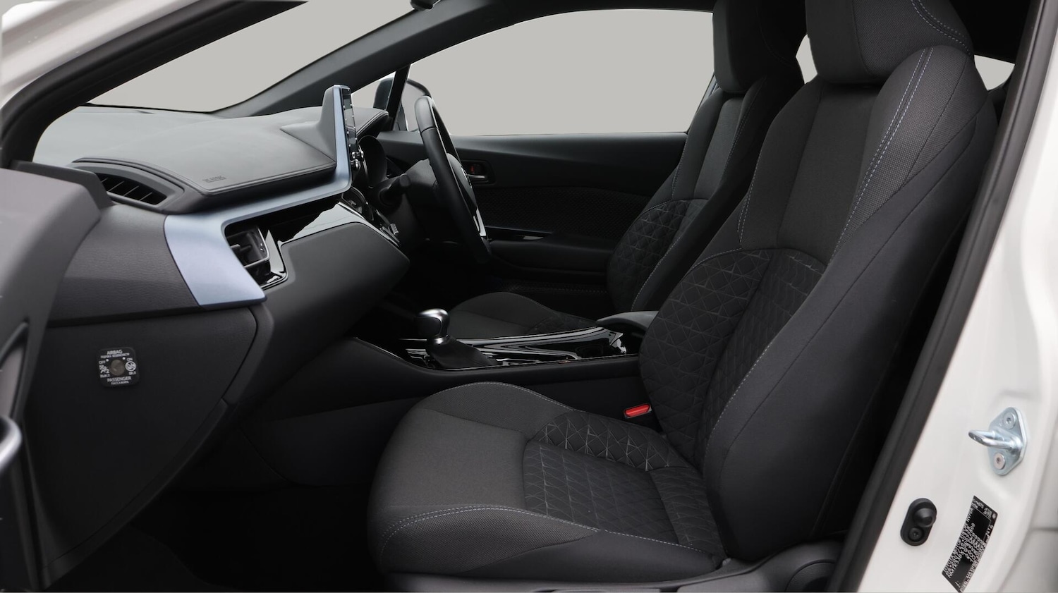 Used Toyota C-HR 2021 for sale - 76700871: Photo 15