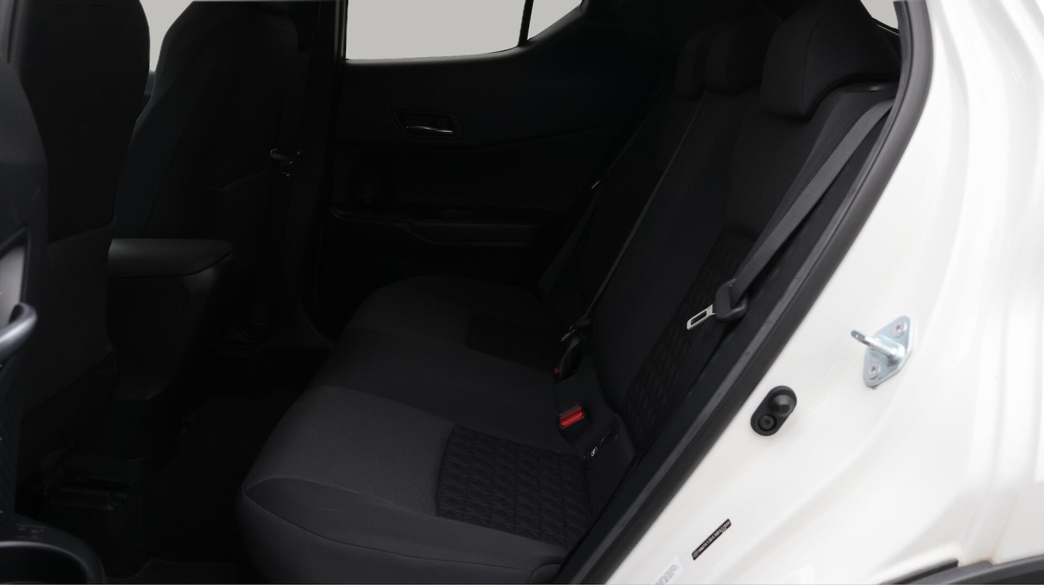 Used Toyota C-HR 2021 for sale - 76700871: Photo 17