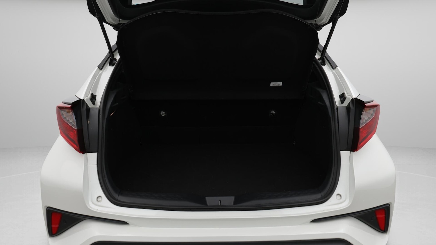 Used Toyota C-HR 2021 for sale - 76700871: Photo 18