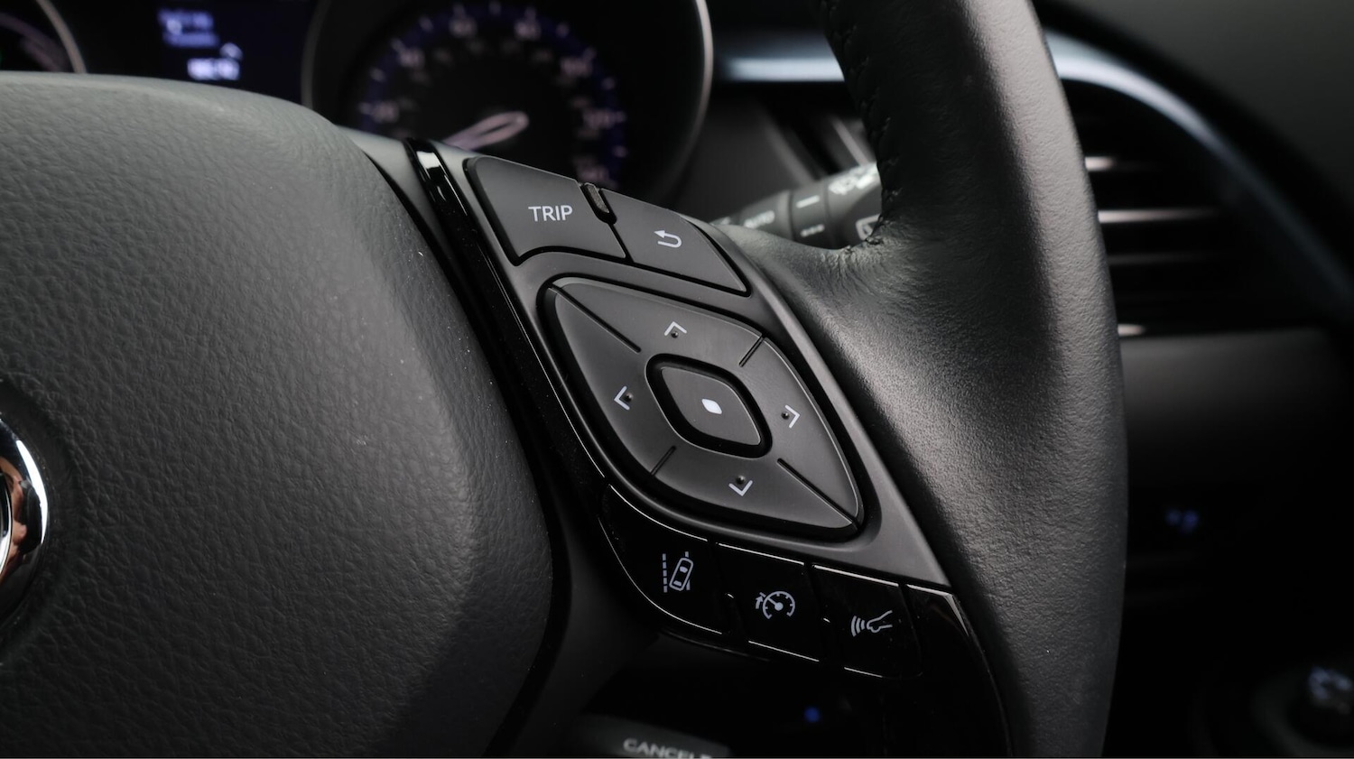 Used Toyota C-HR 2021 for sale - 76700871: Photo 28