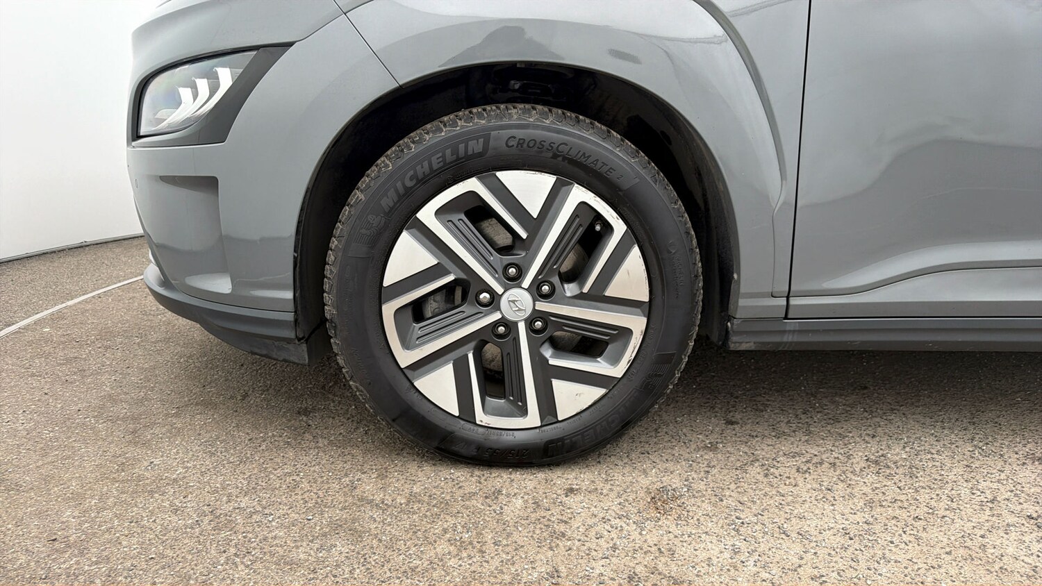 Used Hyundai KONA 2023 for sale - 77943923: Photo 17