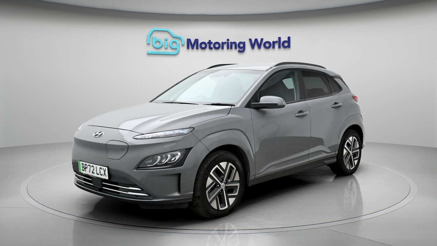 Used Hyundai KONA 2023 for sale - 77943923: Photo 3