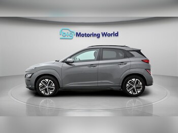 Used Hyundai KONA 2023 for sale - 77943923: Photo
