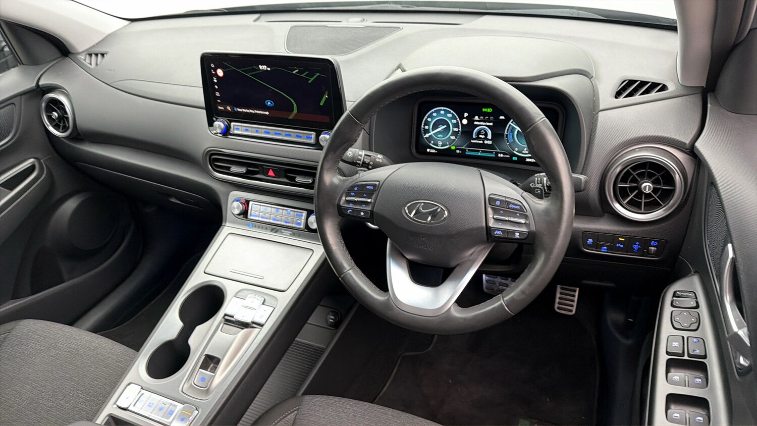 Used Hyundai KONA 2023 for sale - 77943923: Photo 9