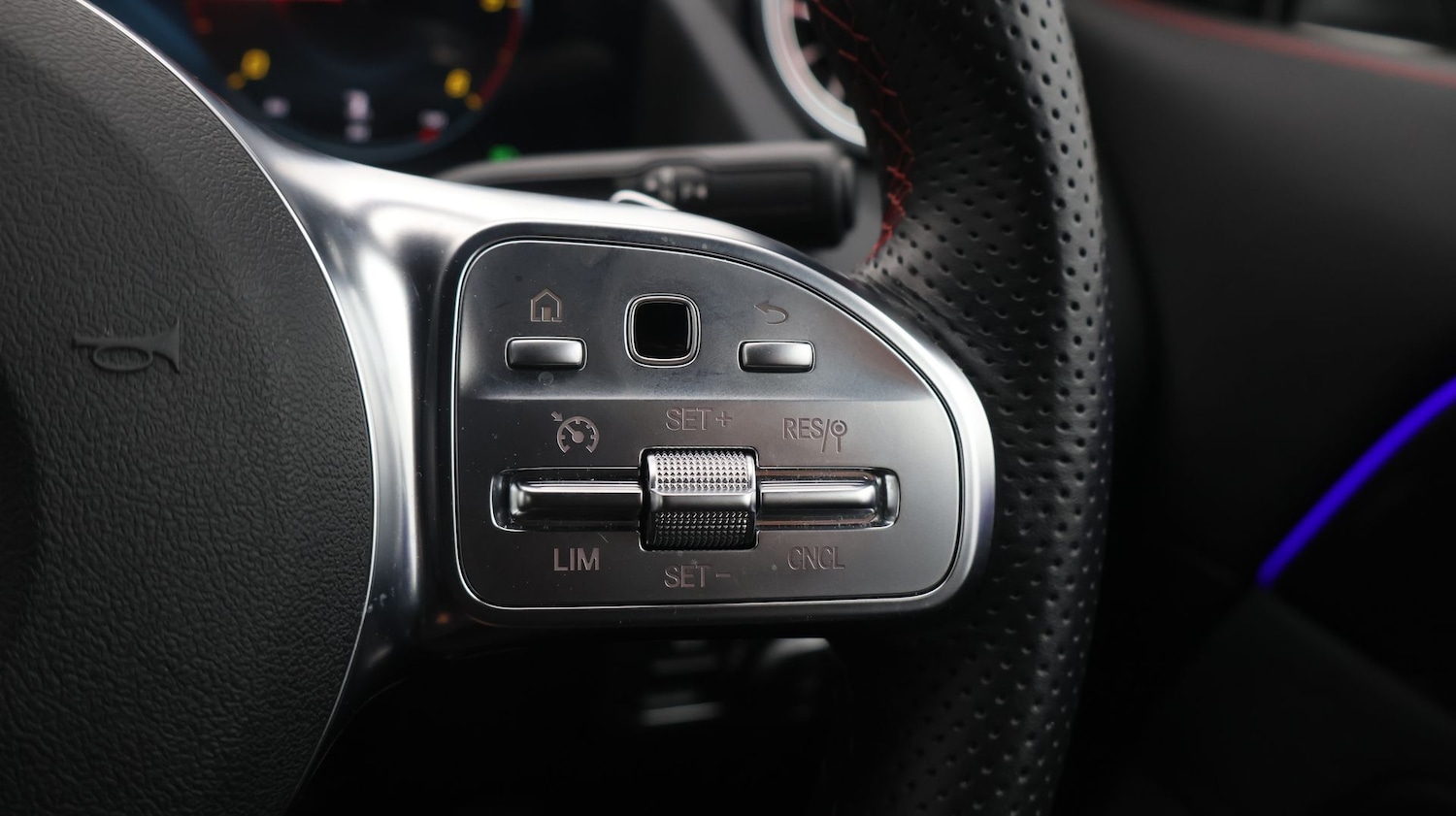 Used Mercedes-Benz GLA 2023 for sale - 77245093: Photo 24