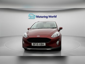 Used Ford Fiesta 2019 for sale - 77363462: Photo