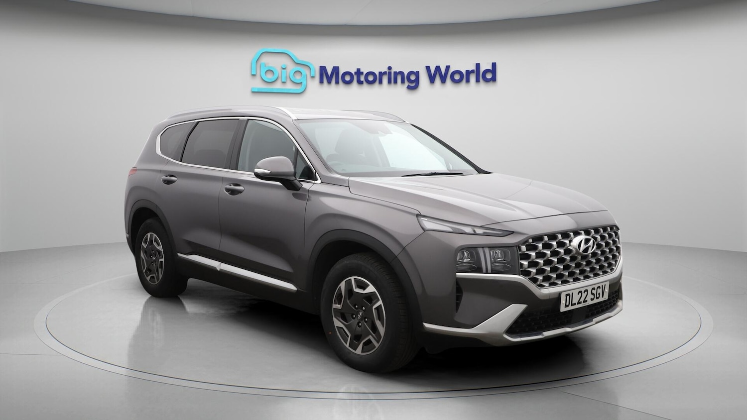 Used Hyundai Santa Fe 2022 for sale - 76715003: Photo 2