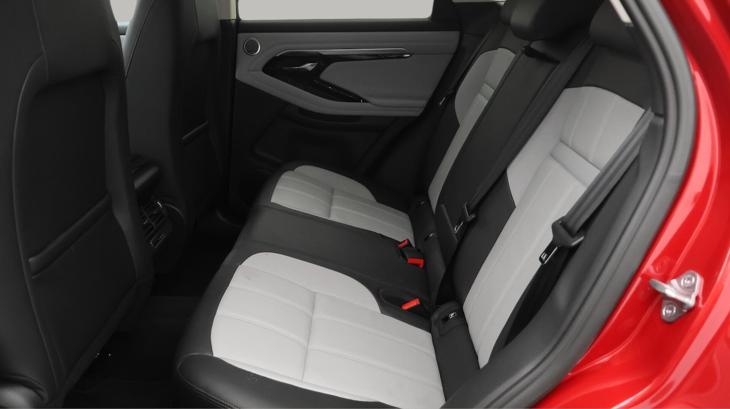 Used Land Rover Range Rover Evoque 2023 for sale - 76136935: Photo 17