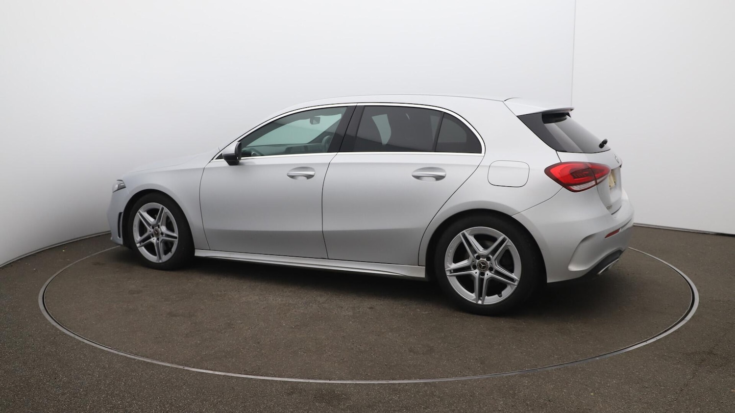 Used Mercedes-Benz A-Class 2020 for sale - 76189706: Photo 46