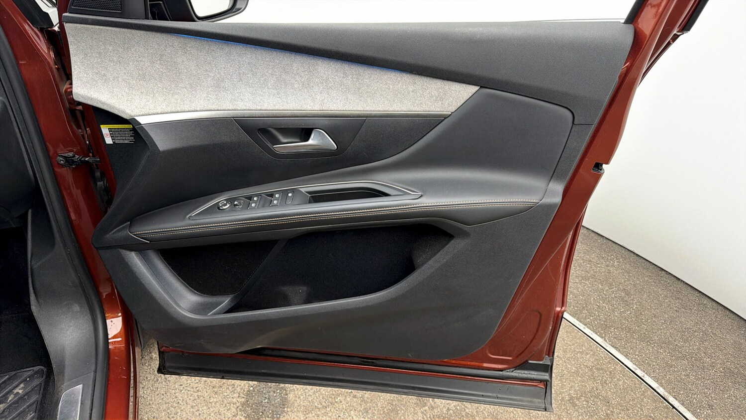 Used Peugeot 5008 2023 for sale - 77914447: Photo 14