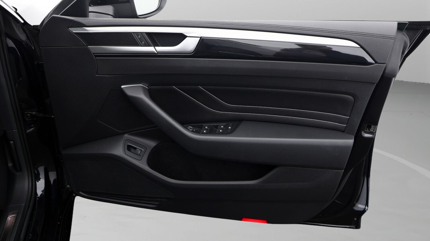 Used Volkswagen Arteon 2023 for sale - 77318423: Photo 15