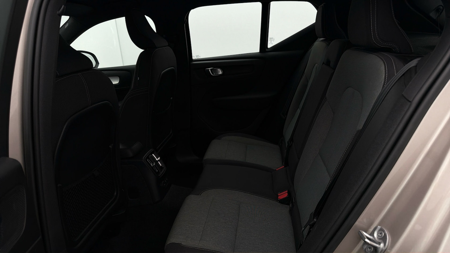 Used Volvo XC40 2022 for sale - 77935951: Photo 15