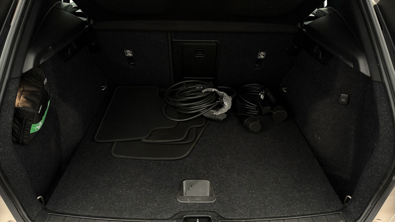 Used Volvo XC40 2022 for sale - 77935951: Photo 16